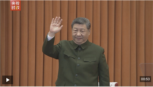 独家视频丨习近平春节前夕慰问部队 向全体人民解放军指战员武警部队官兵军队文职人员预备役人员和民兵致以新春祝福