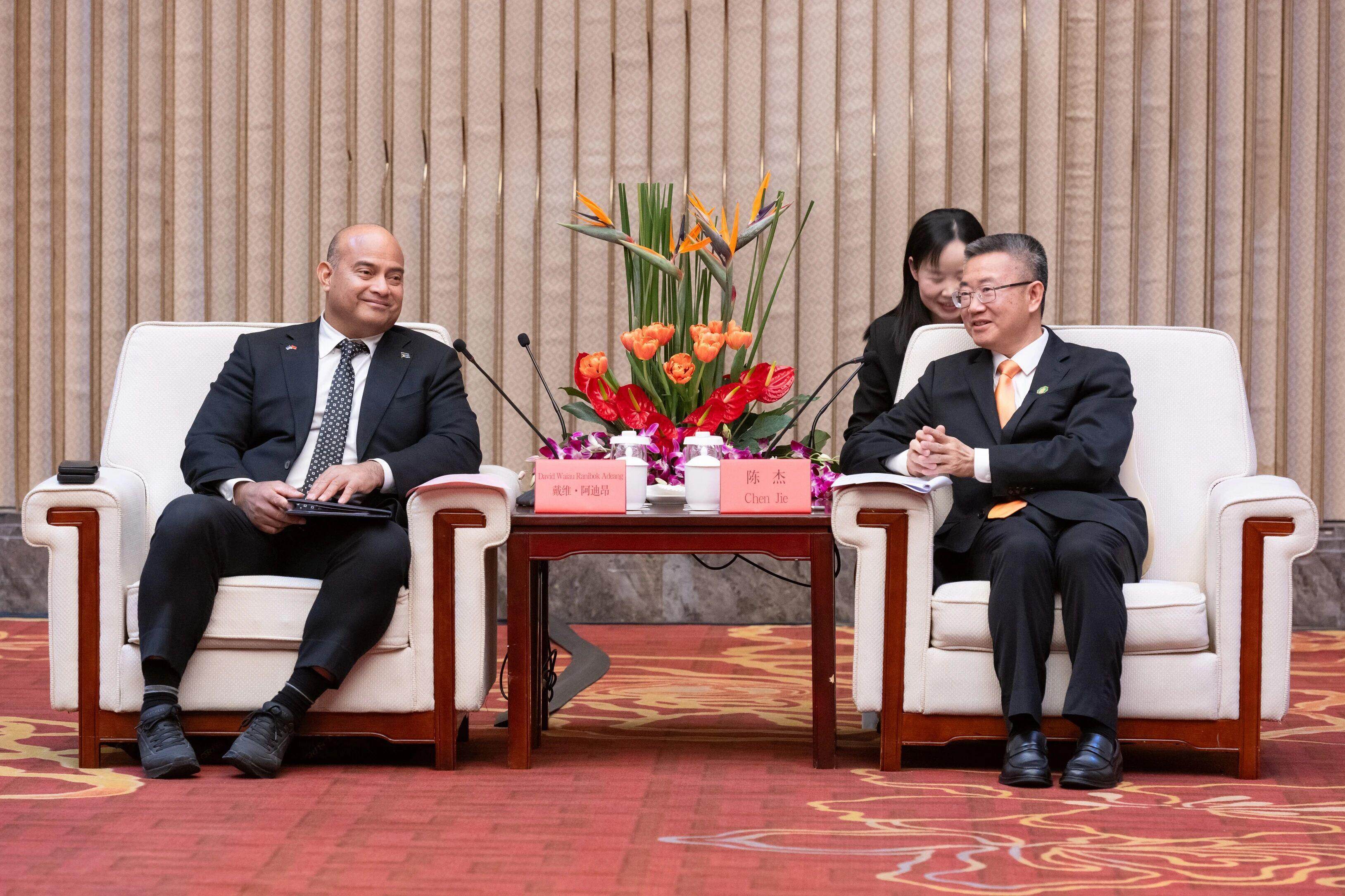 瑙鲁总统戴维·阿迪昂回江门过小年