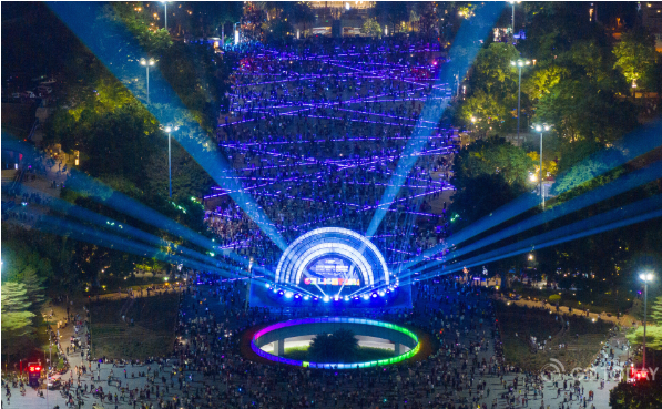 Guangzhou International Light Festival shines bright