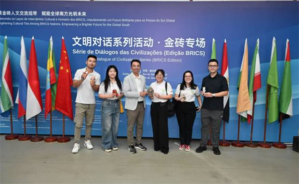 东莞潮玩惊艳亮相巴西，助力金砖国家文明对话