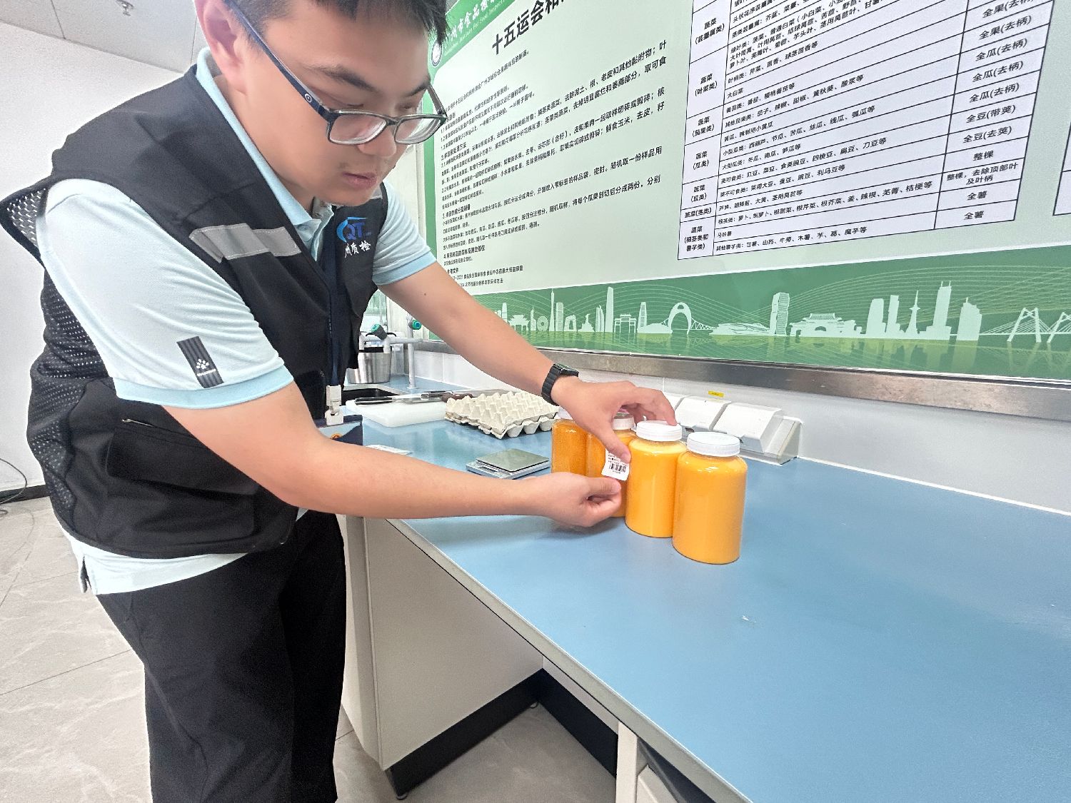 記者直擊全運會運動員食材供應：首創設立食材總倉直發港澳　400種品類吃得安全新鮮