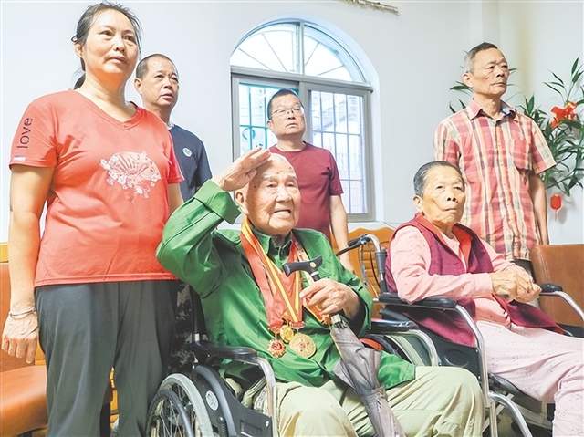 共话家国情怀与江门发展